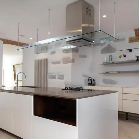 Luxury Flat 265m2 - Newly Renovated - Old Town * タリン