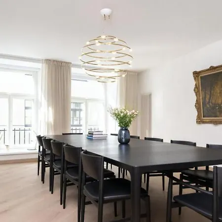 Apartment Luxury Flat 265m2 - Newly Renovated - Old Town Tallinn